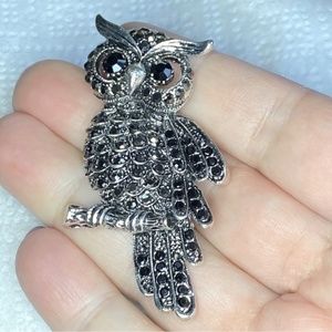 Vintage Owl Brooch Black and Sparkly